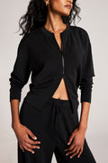 Airis Bomber in Black