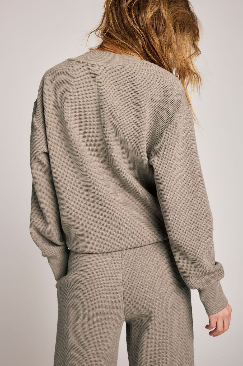Waffle Knit Deep V in Mink